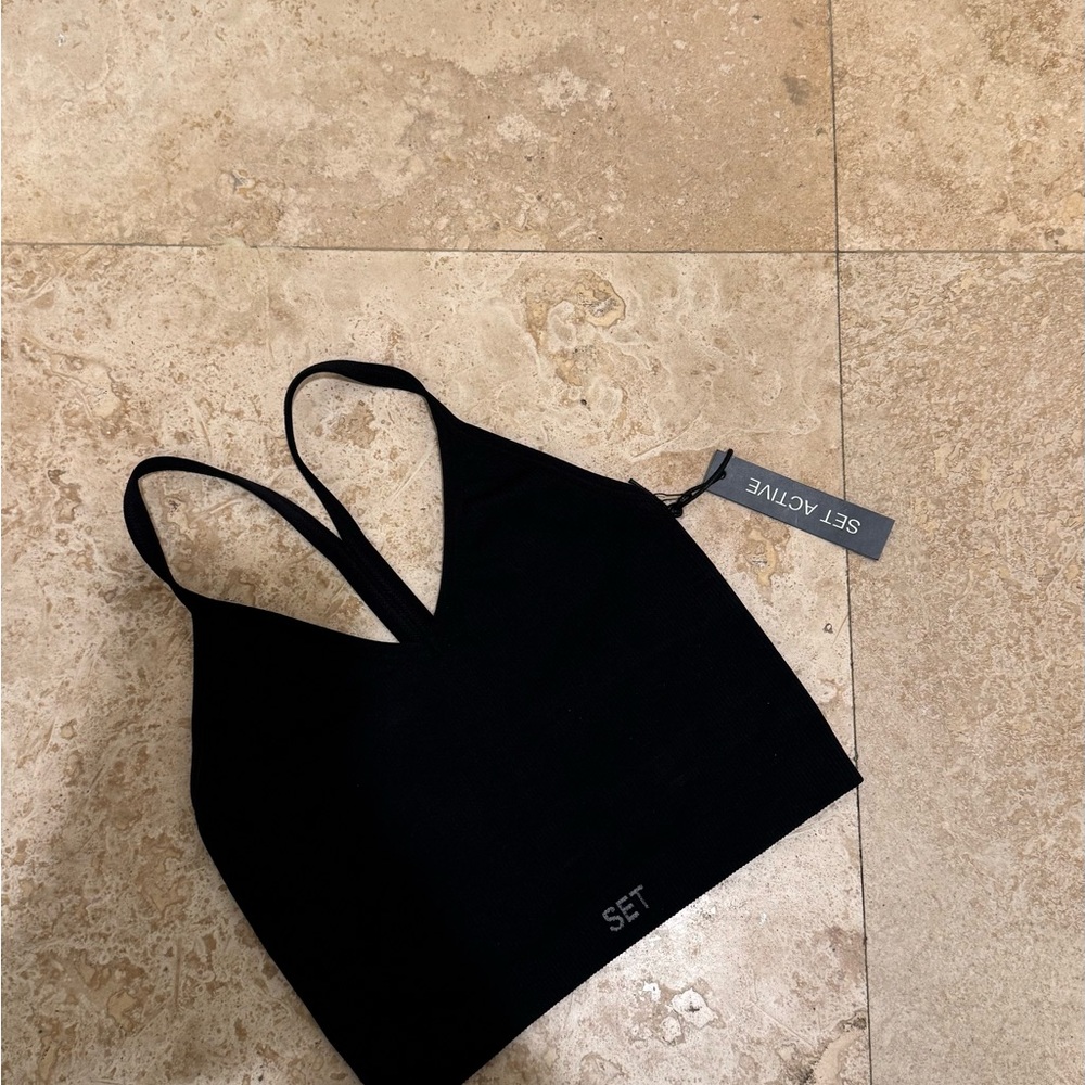 SET Active Sculptflex Black Sports Top